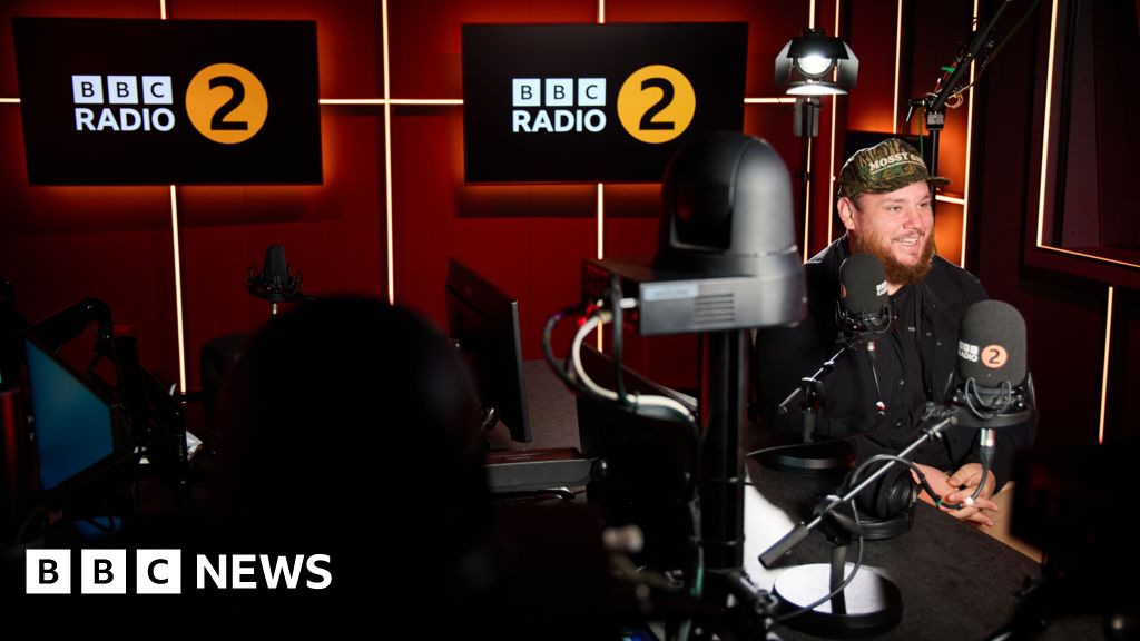 Luke Combs reveals what happens backstage at the Grand Ole Opry