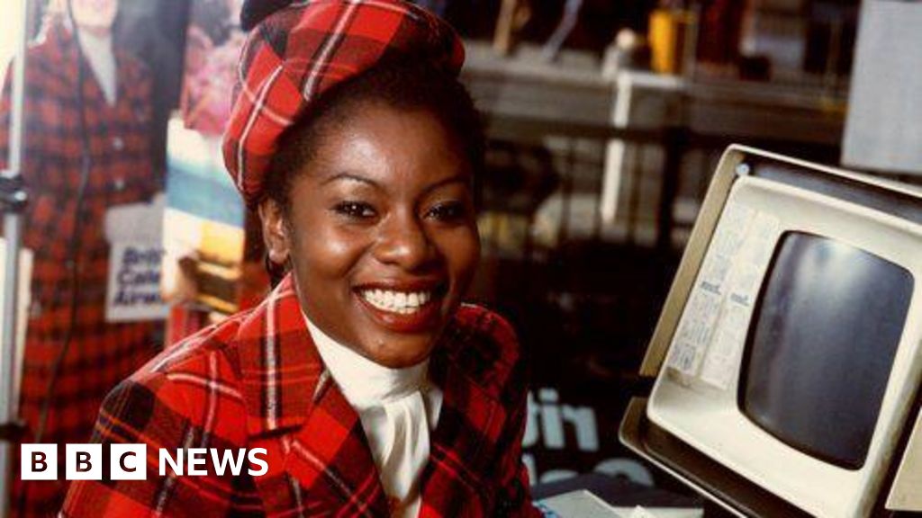 British Airways uniforms spanning eight decades on display