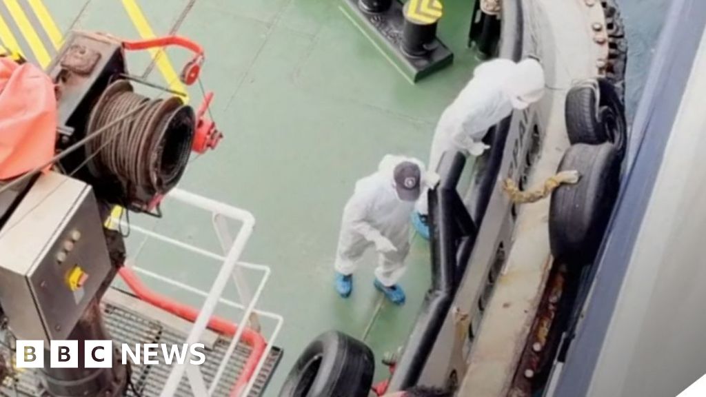 Cruise Ship with Hantavirus Outbreak to Sail to Canary Islands as Spain Cites Moral Obligation