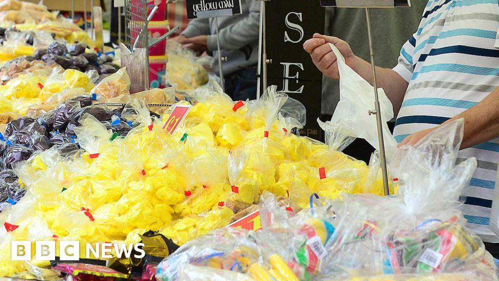 Ould Lammas Fair The sweet which comes alive once a year