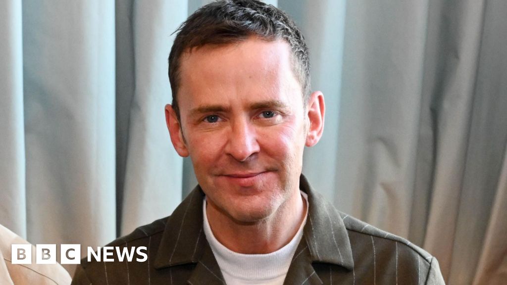 BBC knew about Scott Mills sexual offences investigation in 2017