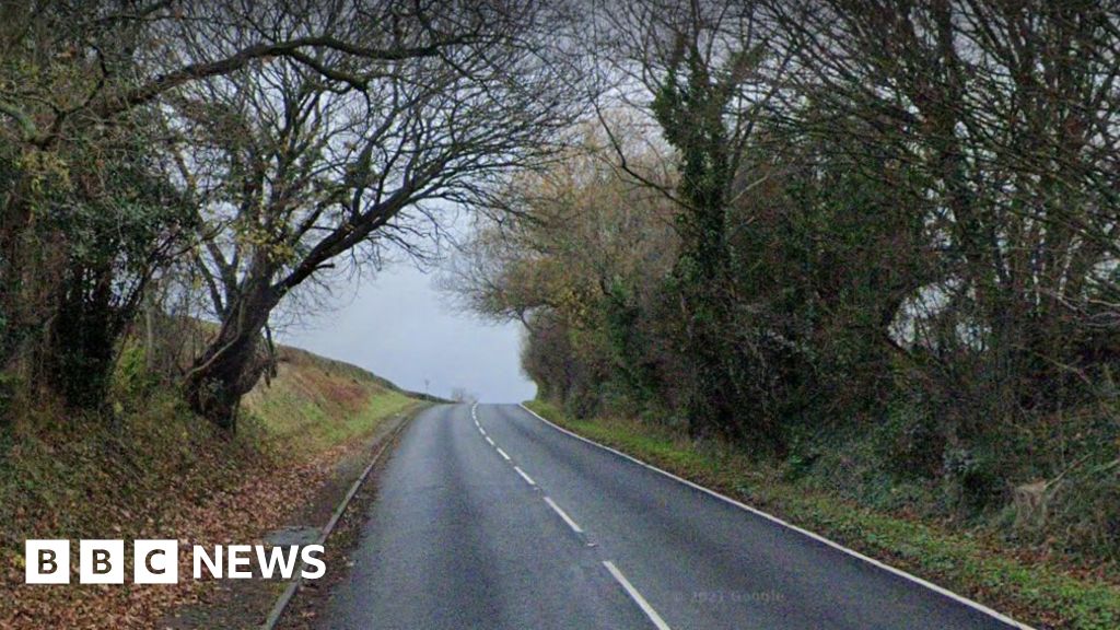 Newport: One Teen Dies And Another Injured In Serious Crash - BBC News