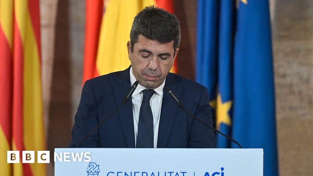 Valencia leader resigns over handling of deadly floods