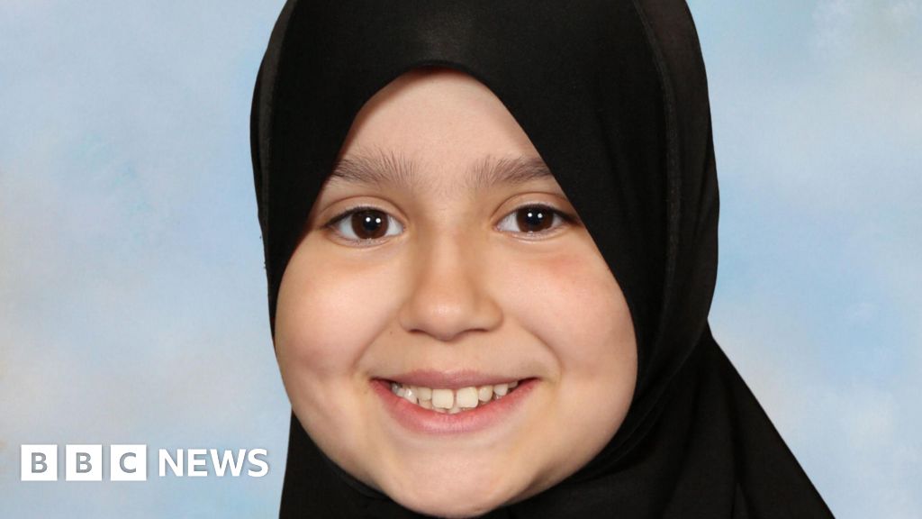 Stepmum tied Sara Sharif up with tape, jury told