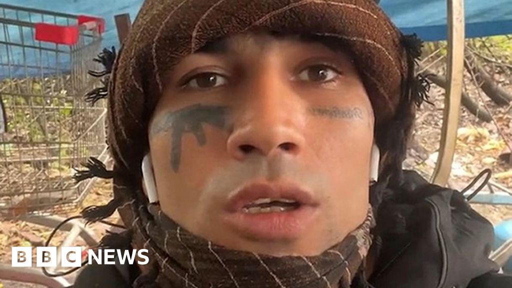Man jailed for five years for Farage death threat