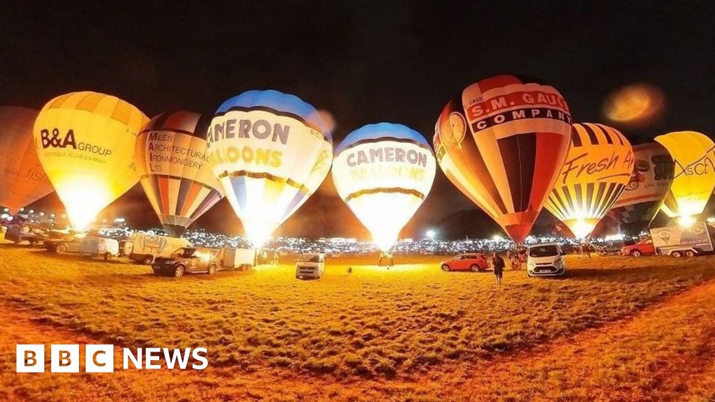 Stunning pictures from the Bristol Balloon Fiesta