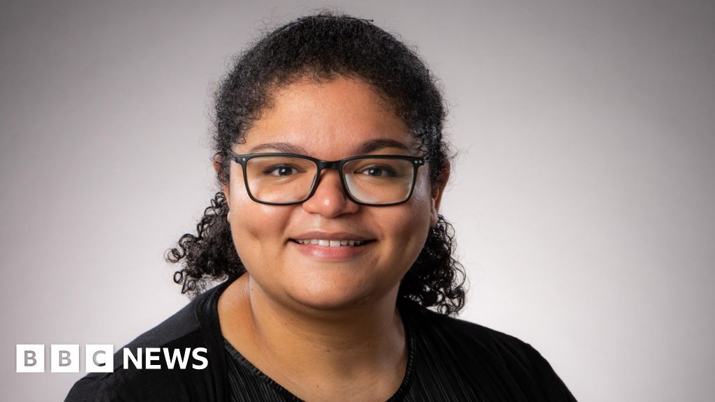 'I was diagnosed with OCD at 10'. Here's how to spot the signs