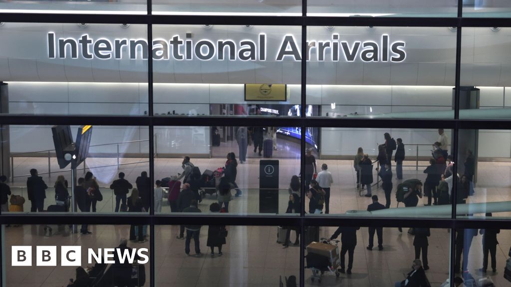 Sharp fall in UK net migration with drop in arrivals for work and study
