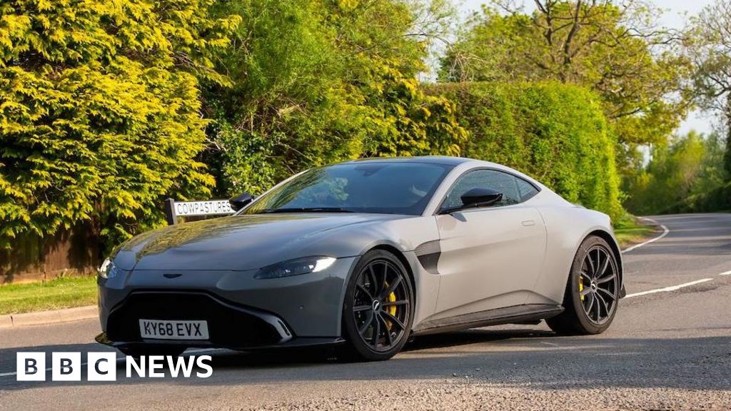 Aston Martin in profit warning amid US tariff woes