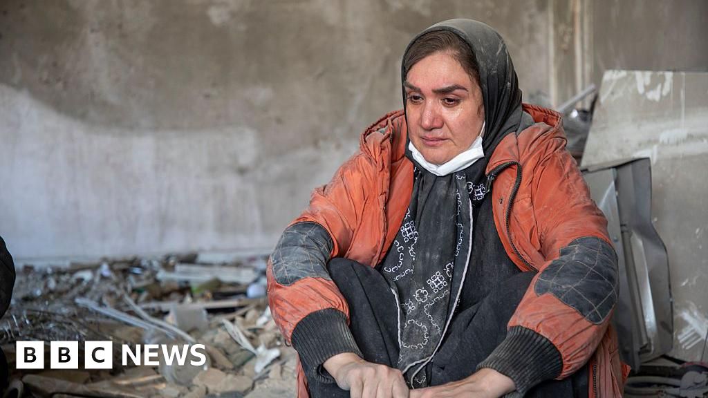 Iran war: International law experts allege violations in Iran war thumbnail