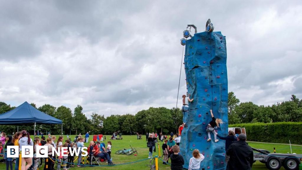 Multiple UK Cities Offer Free, Low-Cost School Holiday Activities for Children