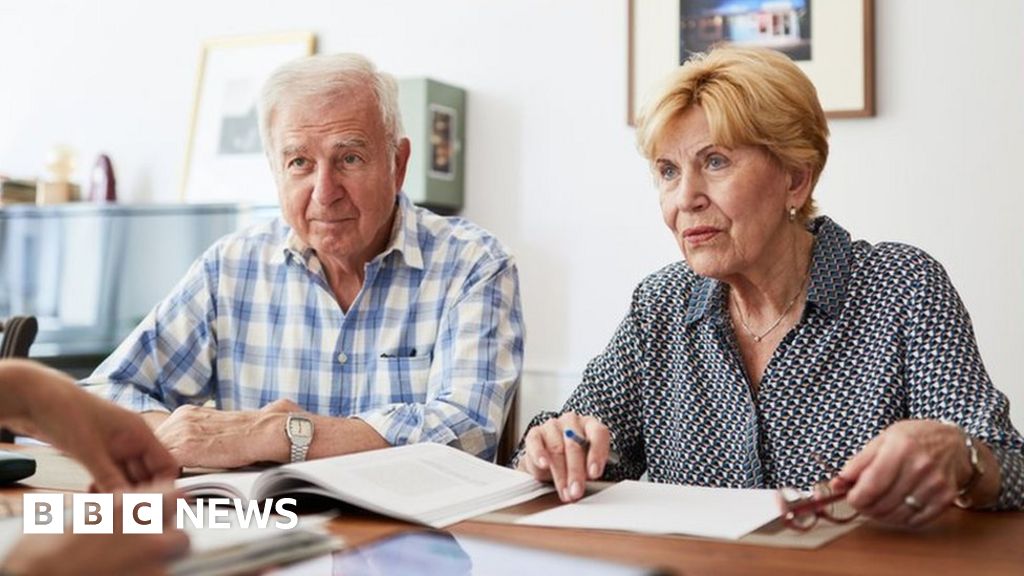 Plans To Modernise Power Of Attorney System BBC News    119494782 Gettyimages 1171931392 