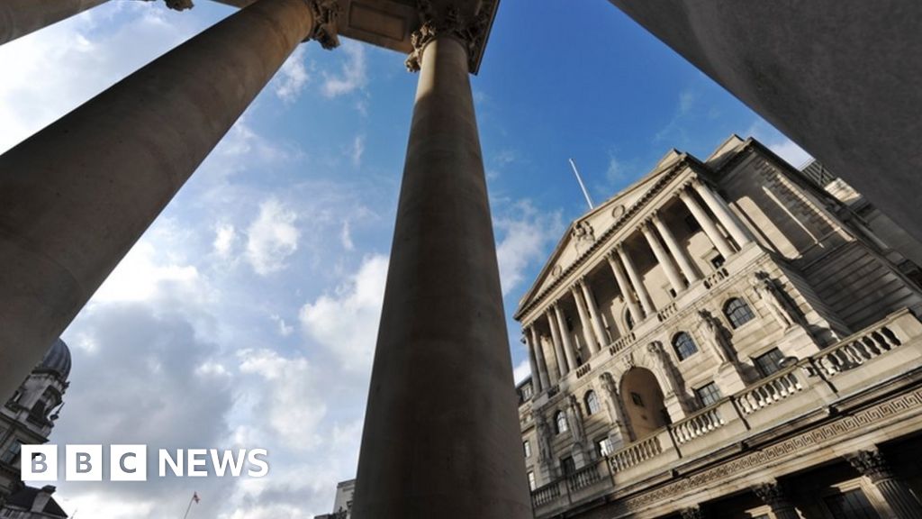 What is the Bank of England and why is it worried about the economy?