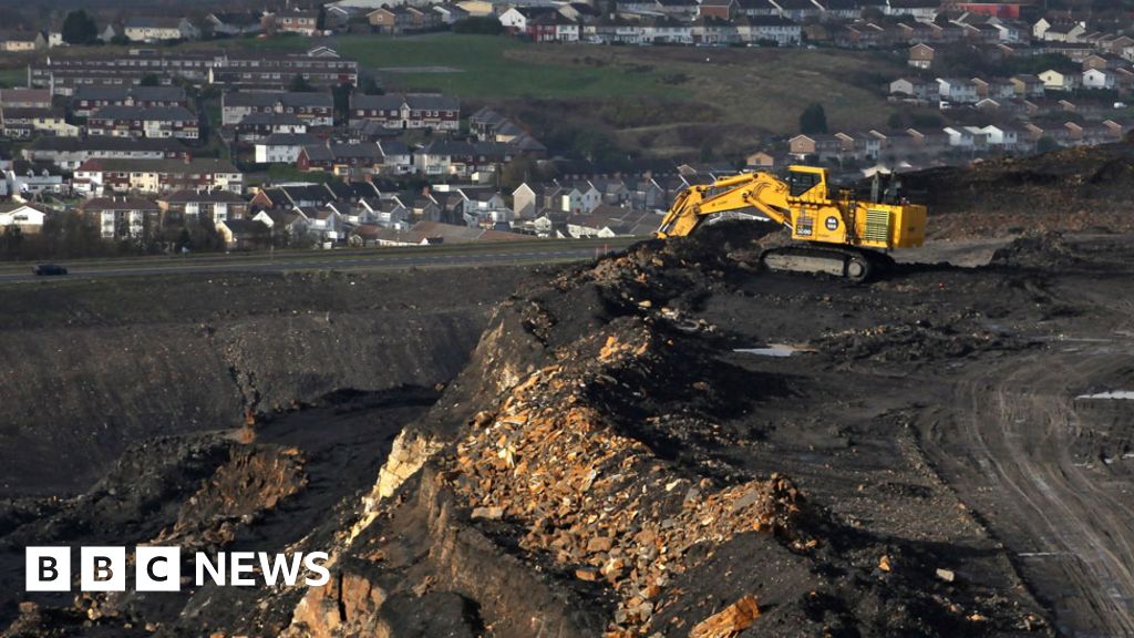 Coal mine: Ffos-y-Fran bid to stay open 'devastates' residents