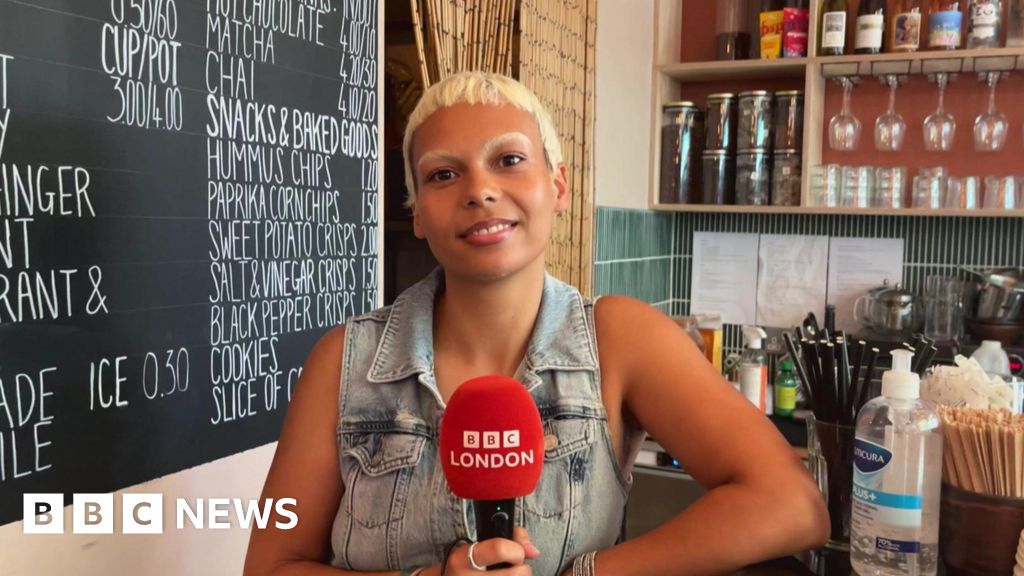 Brixton: Local traders and residents want to buy the local market