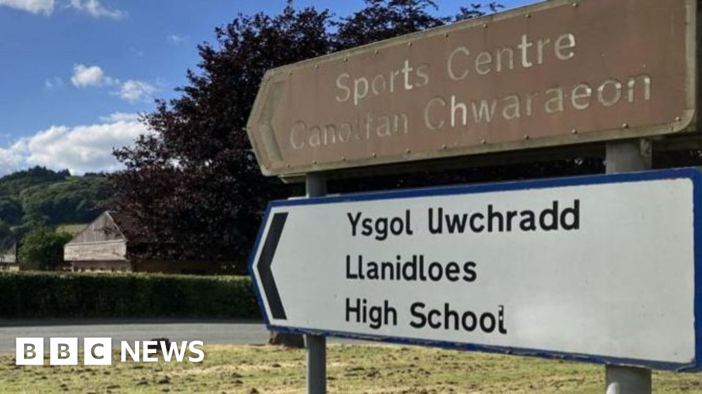 School cleared of teaching all life was created by acts of God