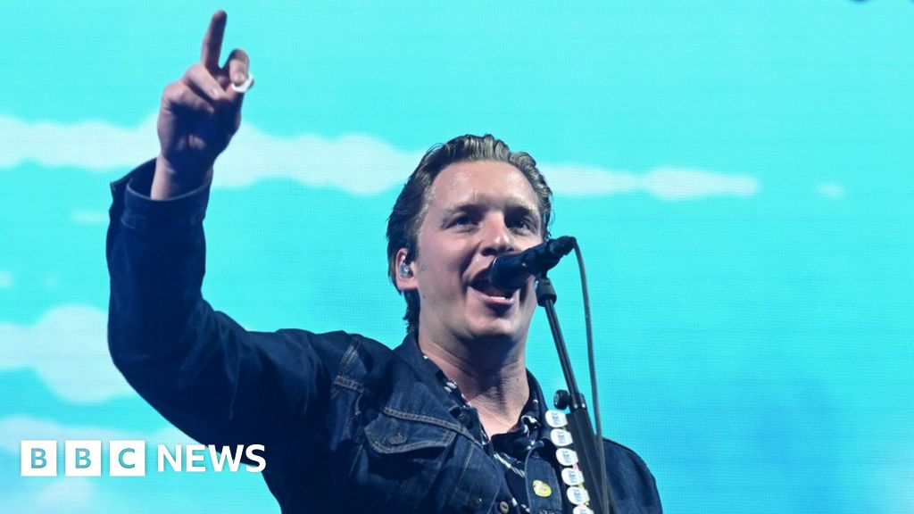 Latitude: George Ezra, James and Siouxsie closes the festival on ‘Singalong Sunday’