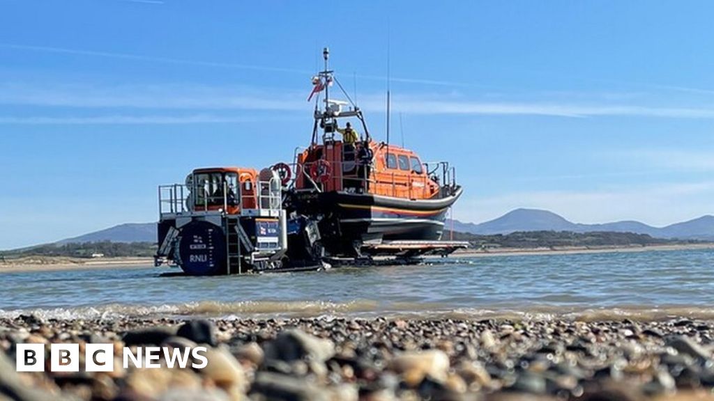 Cardigan Bay RNLI will retain its allweather lifeboat