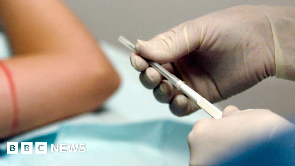 No issues reported by women contacted over contraceptive implants