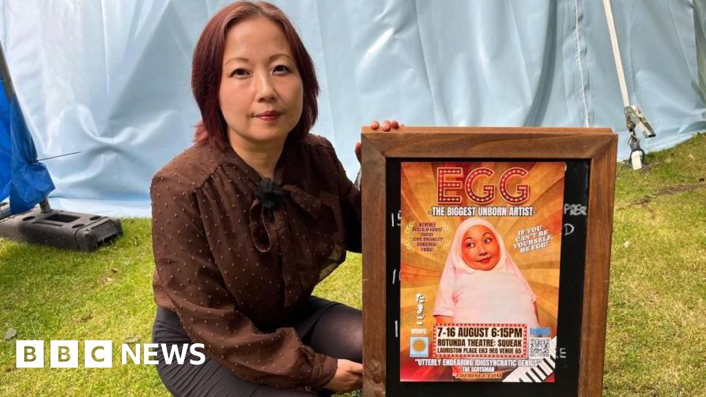 Musician to go ahead with Fringe shows after treasured instruments stolen