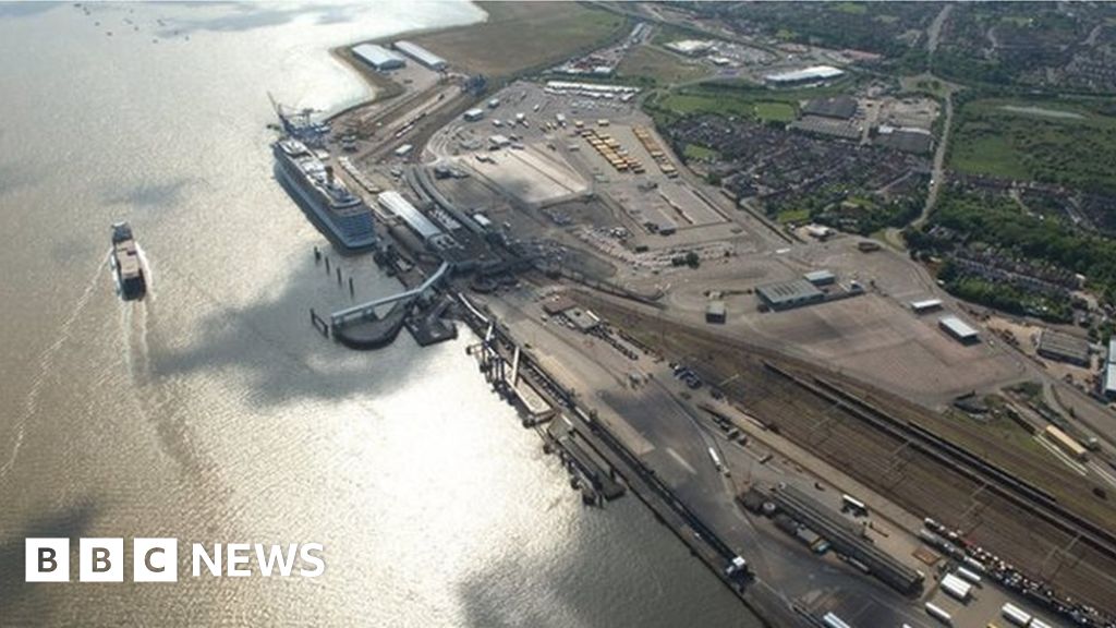 Harwich asylum seeker barge idea ‘seen off’, says MP