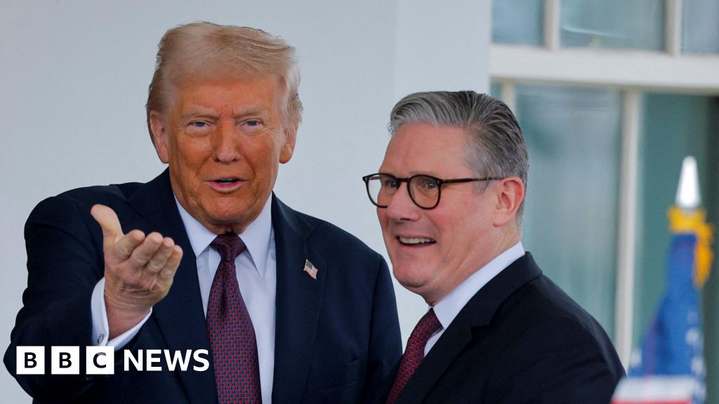 Keir Starmer memberikan undangan kunjungan negara bagian Donald Trump dari raja