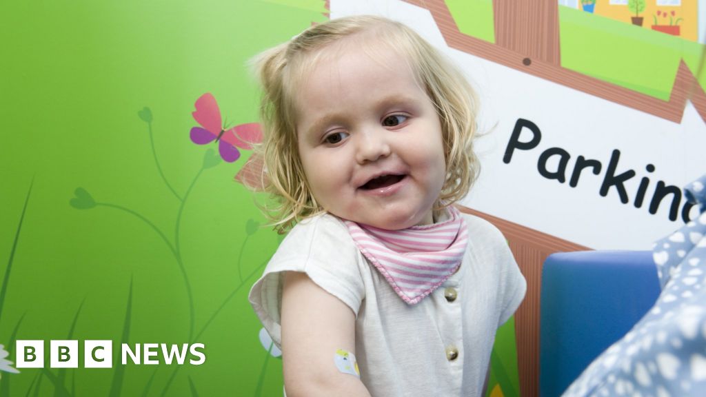 'Revolutionary' new class of cancer drugs approved BBC News