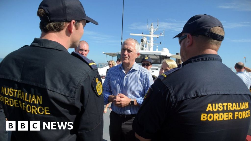 How does the immigration points system work in Australia? BBC News