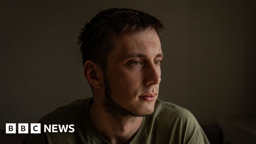 They escaped Ukraine's frontlines. The sound of drones followed them thumbnail