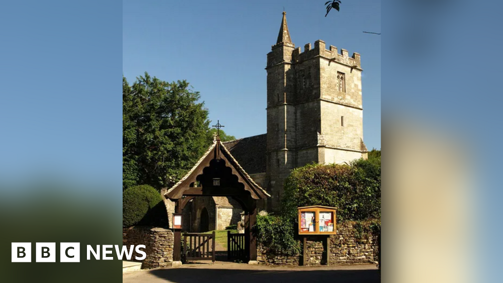 Tetbury church burglary being investigated by police - BBC News