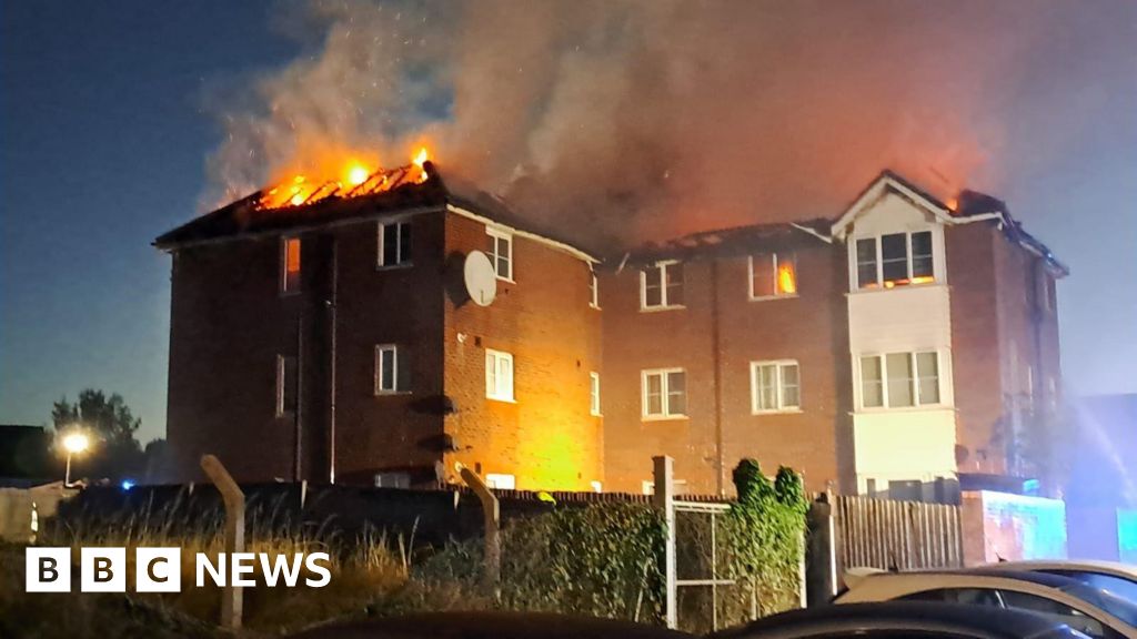 Children hospitalised after fire at flat block