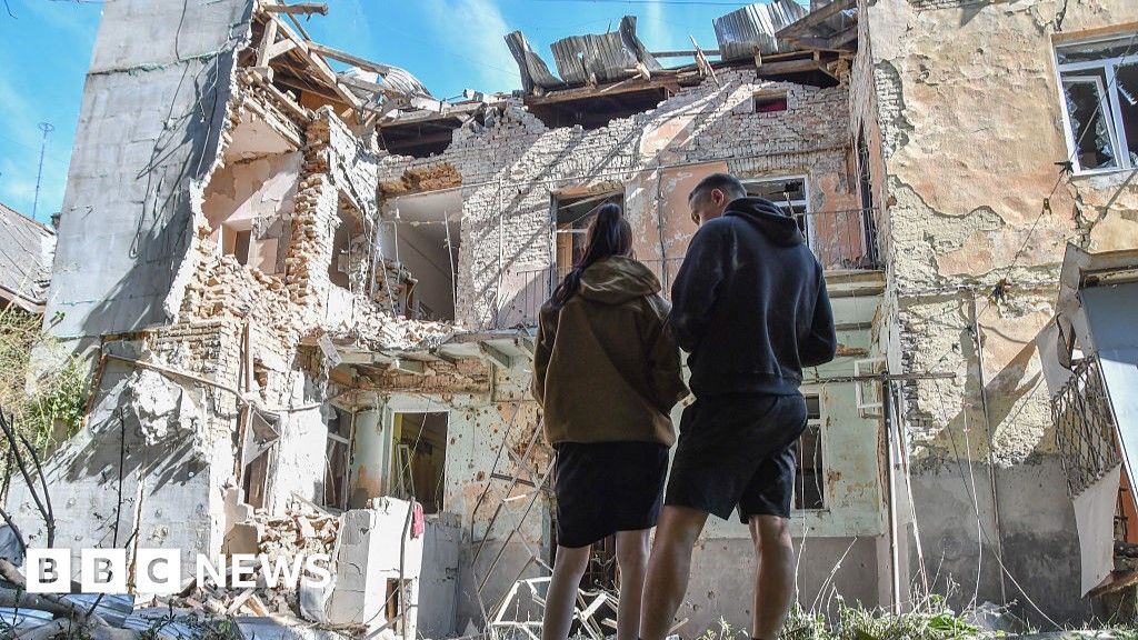 Ukraine seeks new round of peace talks with Russia thumbnail
