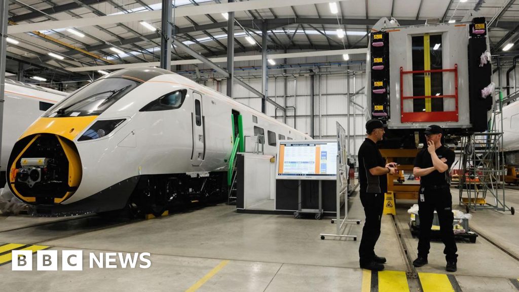 New train deal 'protects jobs at Hitachi factory'