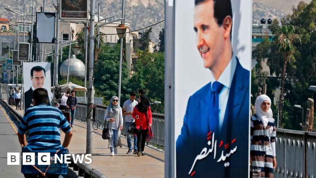 Syrians held in Germany for suspected crimes against humanity - BBC News