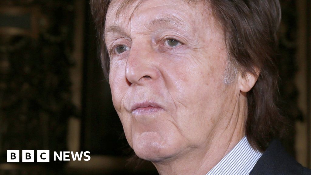 Paul McCartney Launches Bid To Get Back His Beatles Songs - BBC News