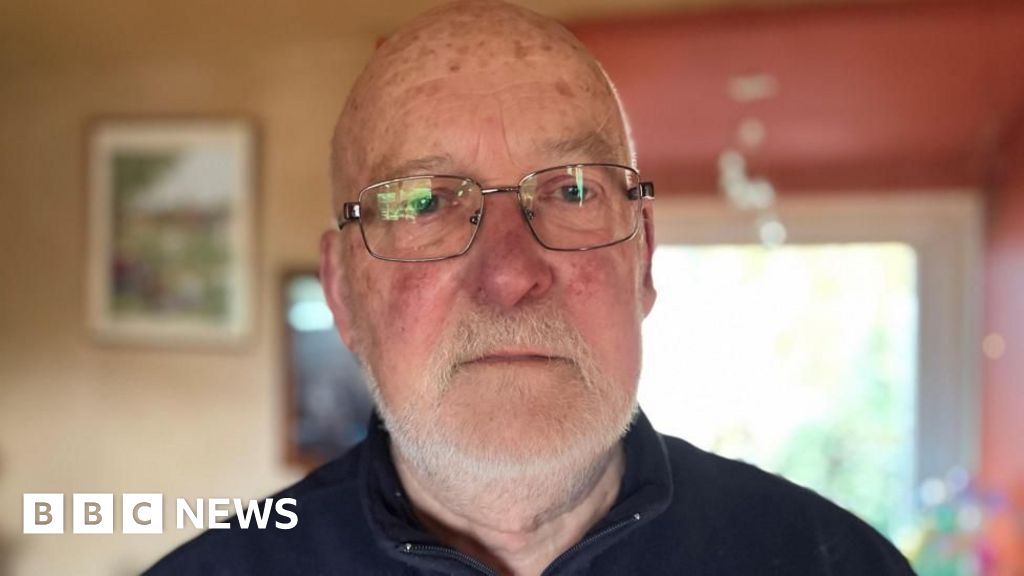 Llanelidan couple without broadband since last year say it's like PTSD