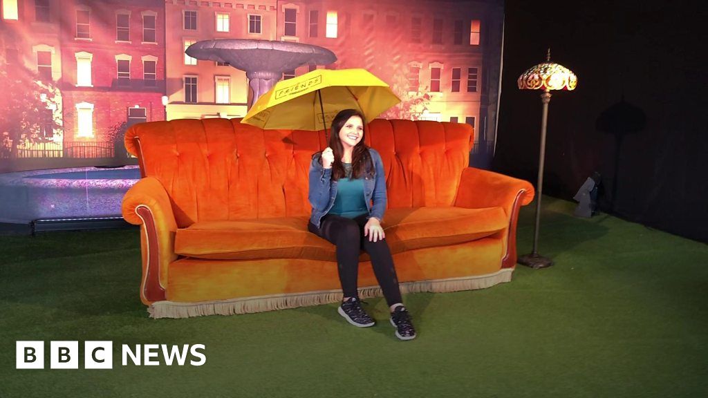 Best Of Friends Fancy Grabbing A Coffee At Central Perk Bbc News