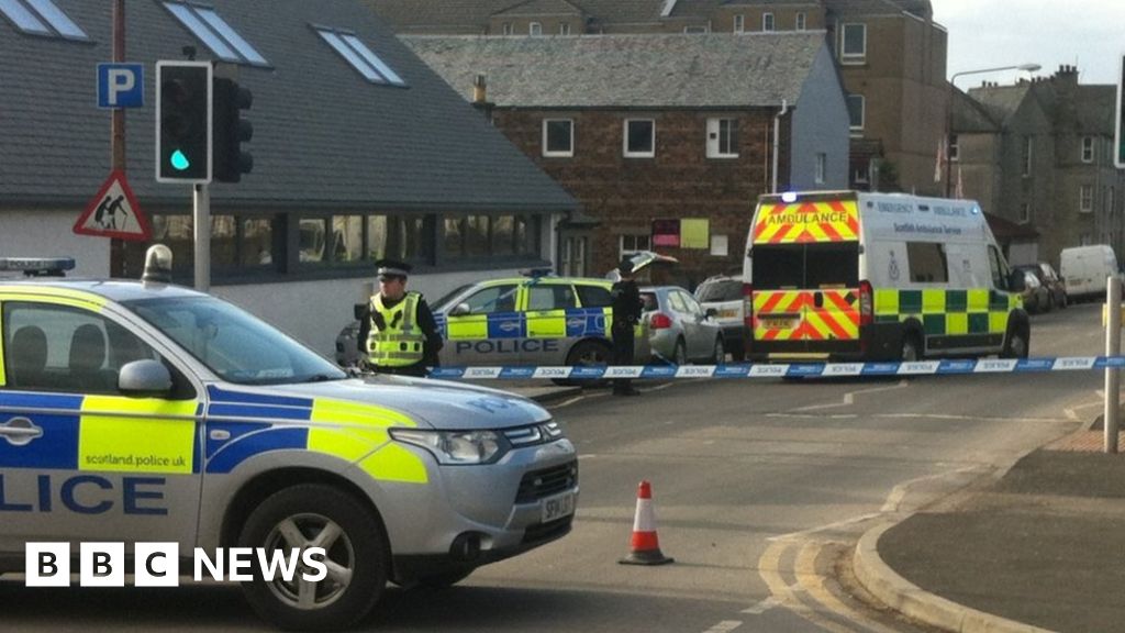 Helensburgh street cordoned off after man collapses BBC News