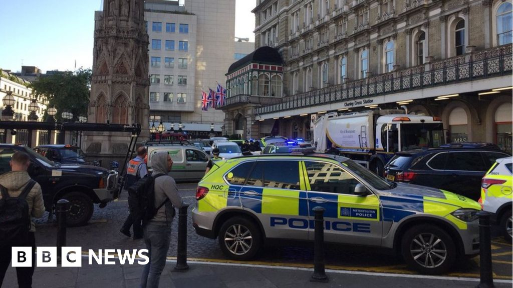 Bomb threat closes London's Charing Cross station BBC News