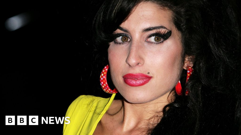 Amy Winehouse Documentary Wins European Film Award Bbc News 8405