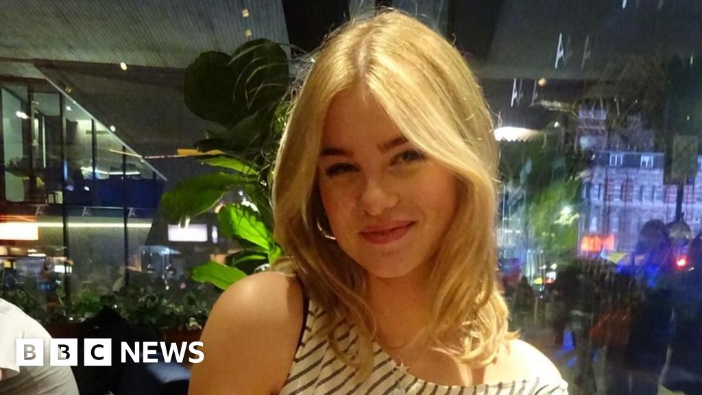 I don't regret my gap year - it's time to change the narrative