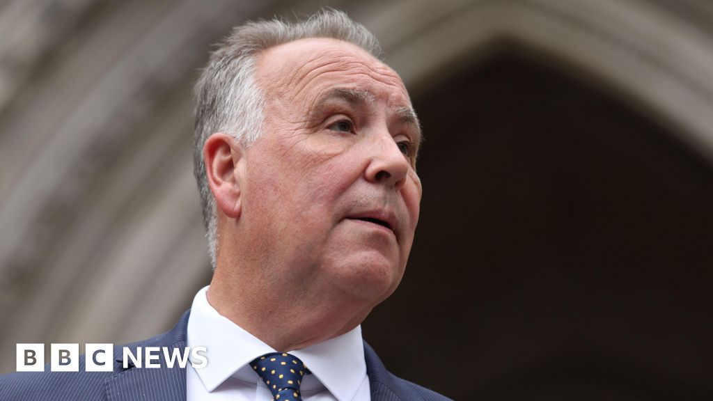 Plan to buy flats to house asylum seekers withdrawn