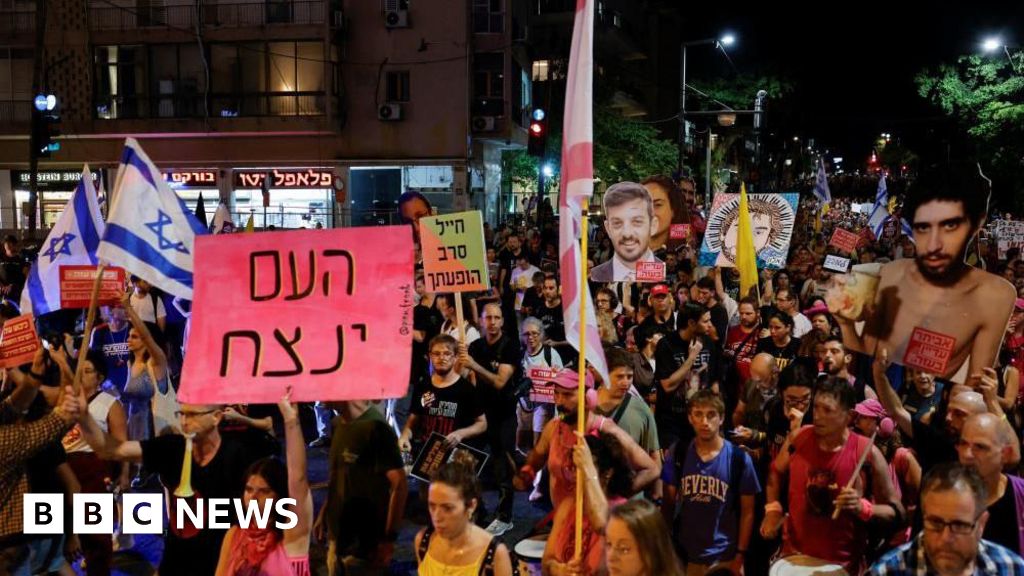 Israeli citizens concerned about hostages amid new Gaza City plan thumbnail