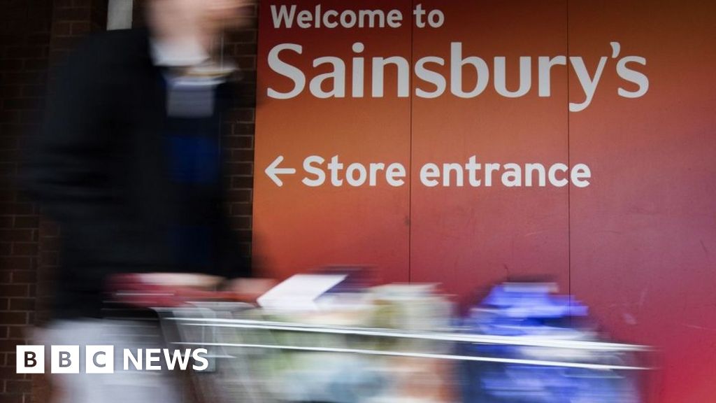 Sainsbury's to cut hundreds of management jobs