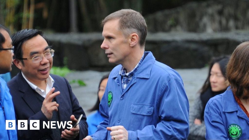 Us Diplomat In China Quits Over Trump Climate Change Policy Bbc News Us Diplomat In China Quits Over Trump Climate Change Policy Bbc News