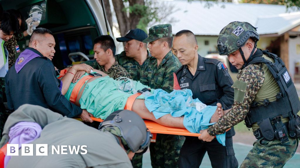 Thousands flee Thai-Cambodia border after deadly clashes