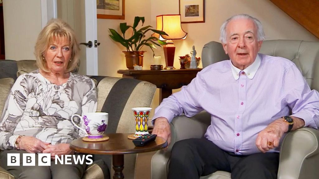 Tributes to Gogglebox star who died after illness