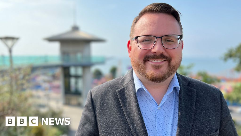 Southend council 4.99% tax increase to fund services