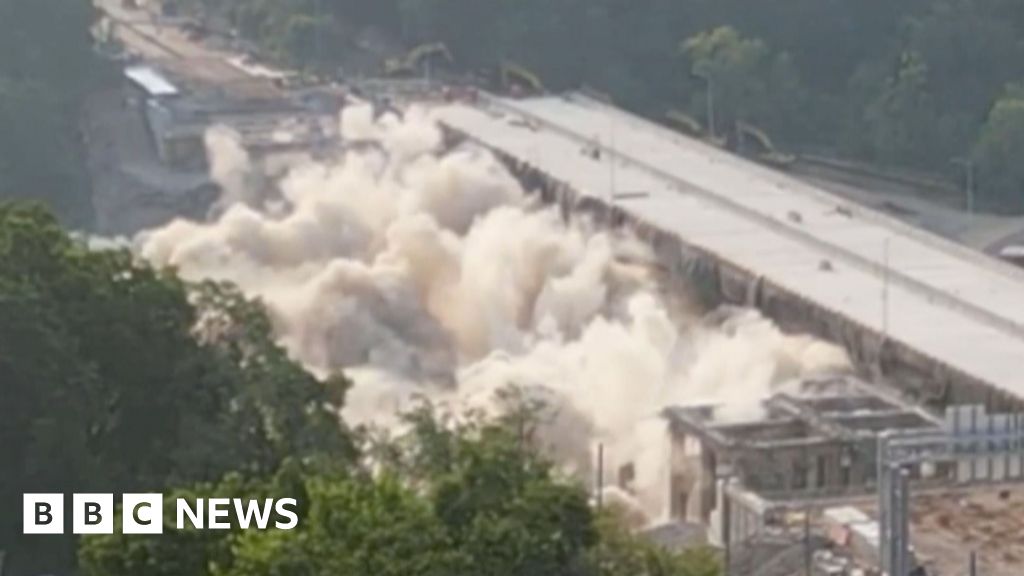 Pennsylvania Bridge Demolished for Replacement