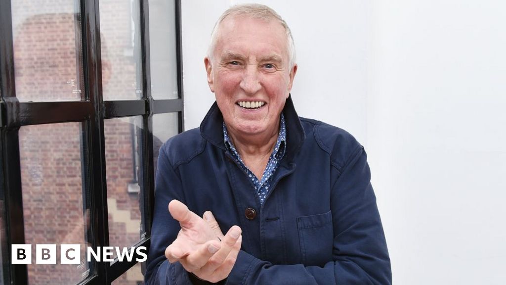 Johnnie Walker: Former BBC Radio 2 DJ dies at the age of 79